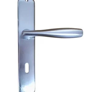 Bestel Nu Maniglia per porta Shark Ghidini vari colori placca cromo sat foro patent 32015